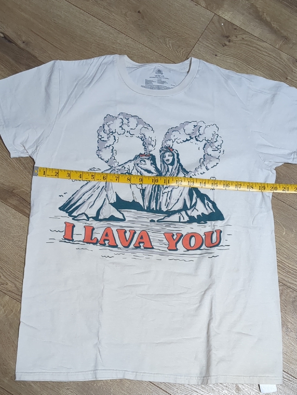 Disney Magical I Lava You Cream T- shirt men size Large - Picture 4 of 7